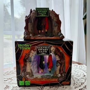 Retired Lemax Spooky Town*Cave Sweet Cave* #54904